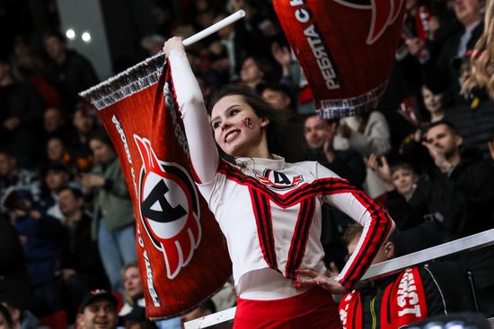 Russia Ice Hockey Kontinental League Avtomobilist - Metallurg