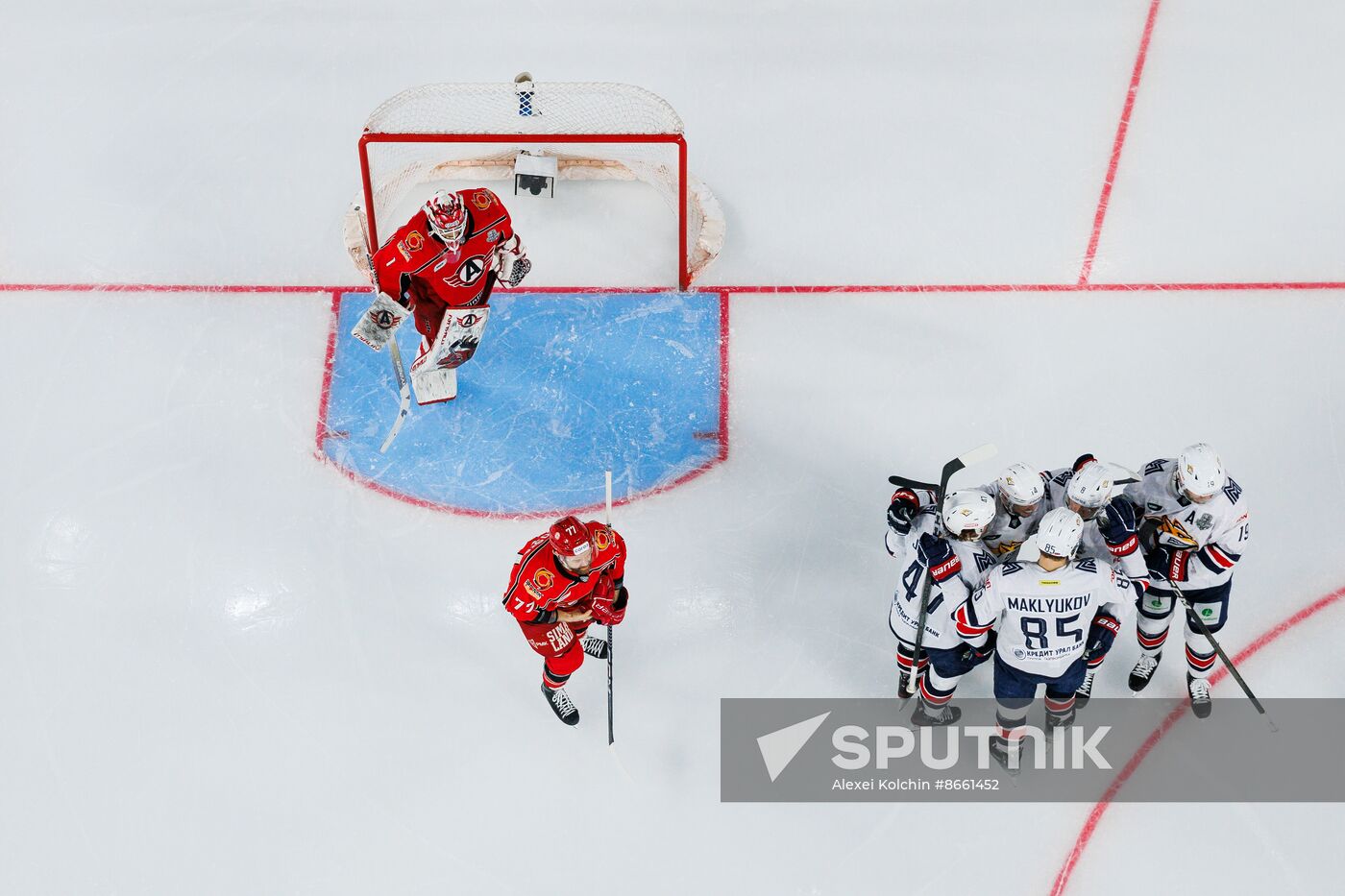 Russia Ice Hockey Kontinental League Avtomobilist - Metallurg