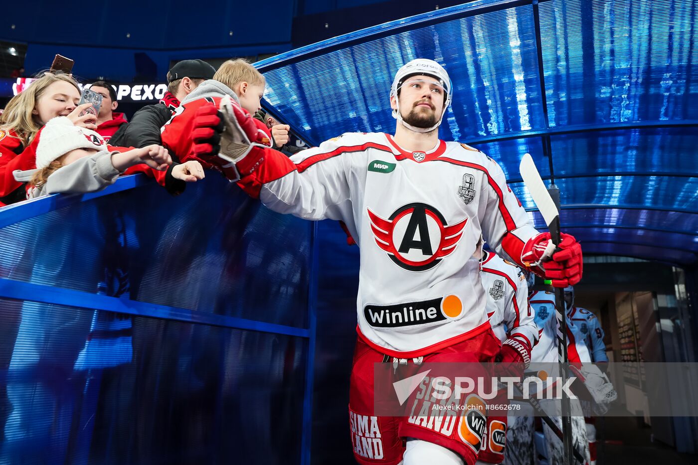 Russia Ice Hockey Kontinental League Metallurg - Avtomobilist