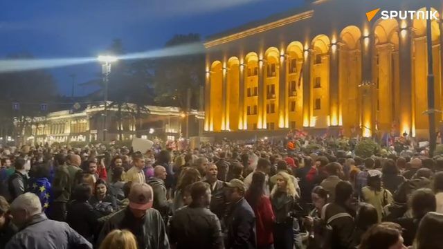 Georgians protest against the bill on foreign agents