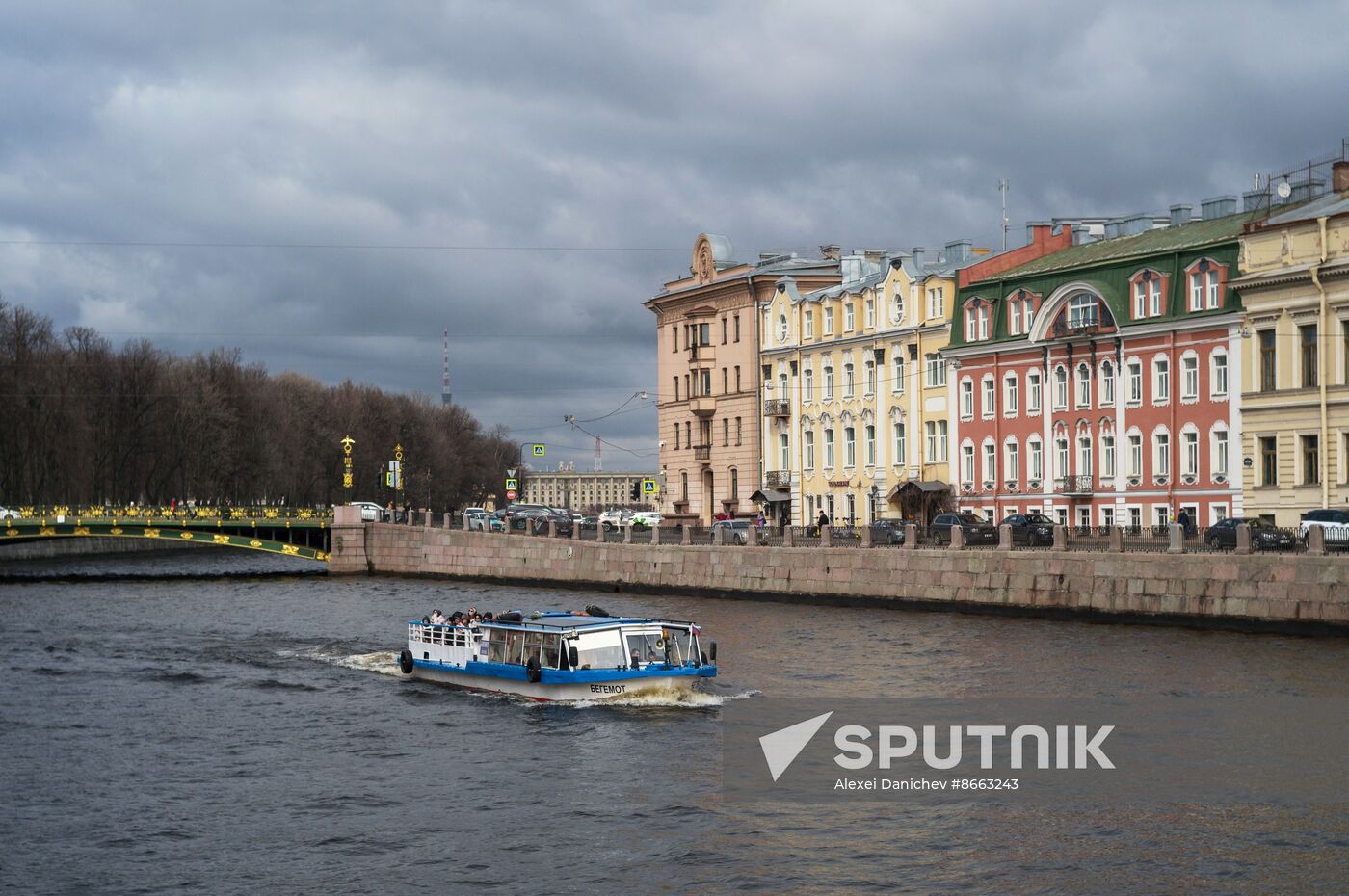 Russia River Navigation