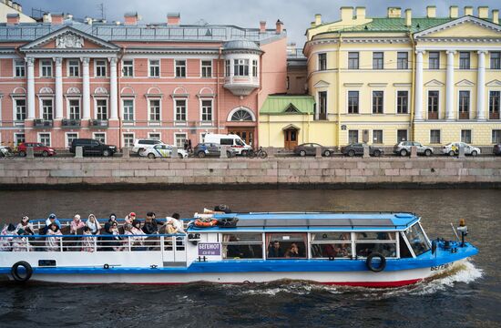 Russia River Navigation