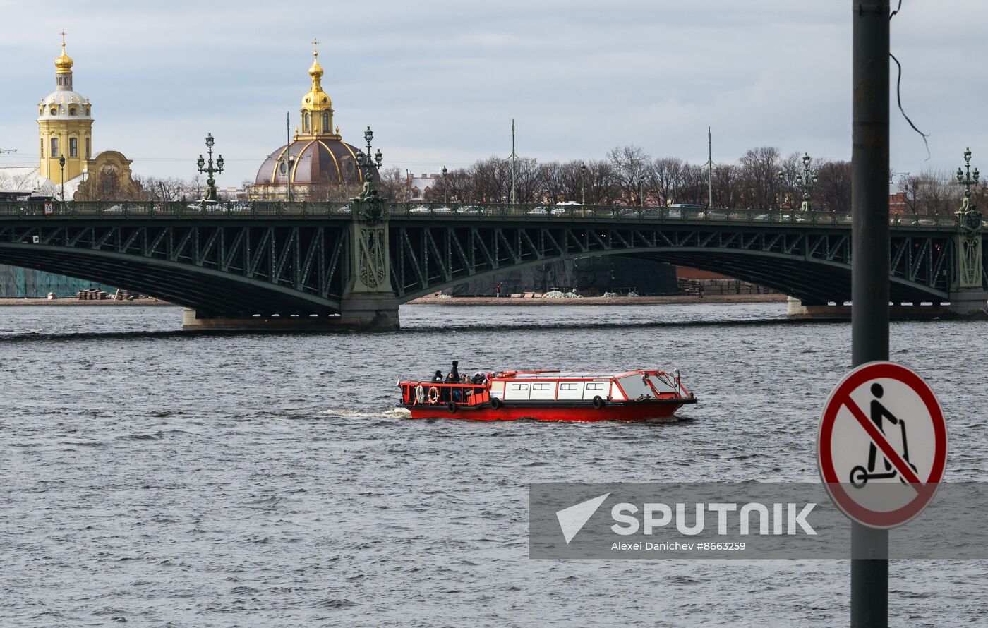 Russia River Navigation