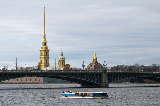 Russia River Navigation