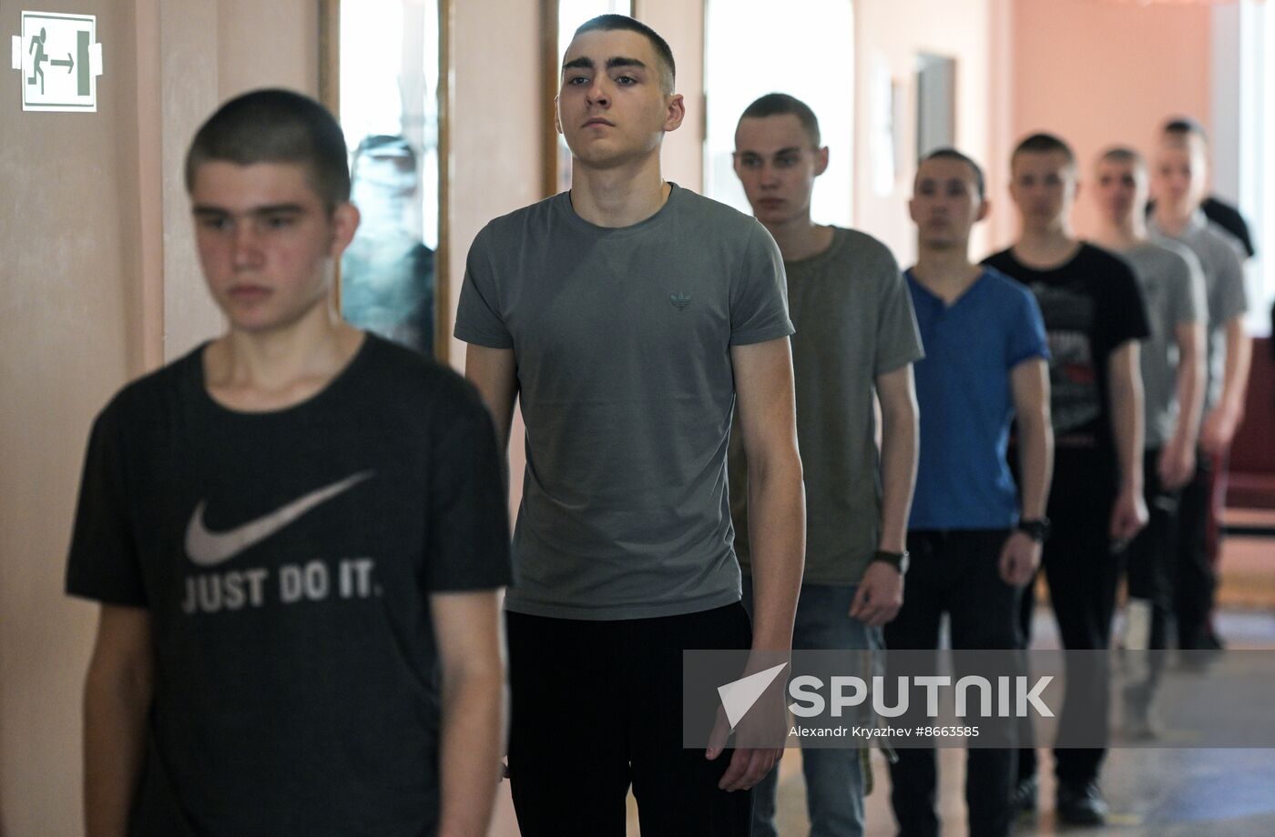 Russia Defence Conscripts