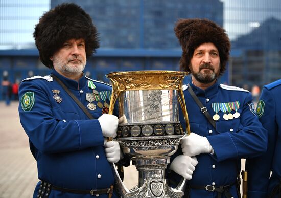 Russia Ice Hockey Kontinental League Metallurg - Lokomotiv