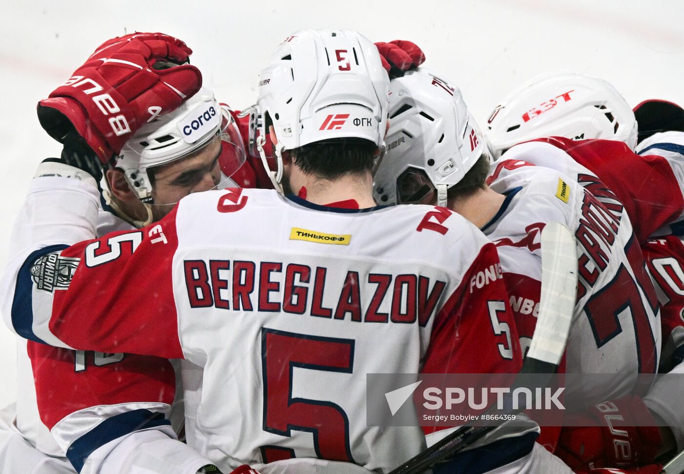 Russia Ice Hockey Kontinental League Metallurg - Lokomotiv