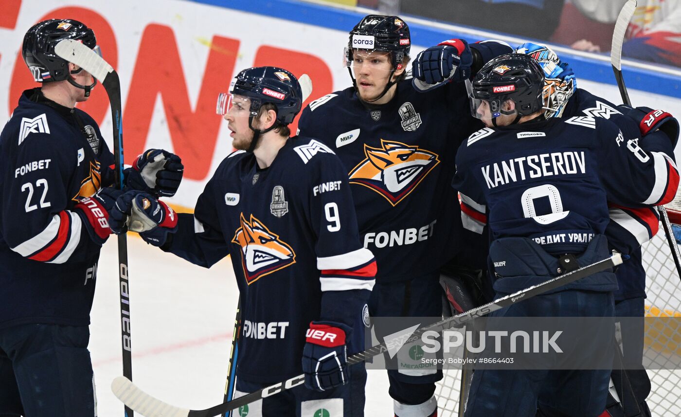 Russia Ice Hockey Kontinental League Metallurg - Lokomotiv