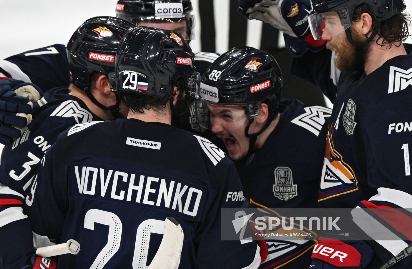 Russia Ice Hockey Kontinental League Metallurg - Lokomotiv