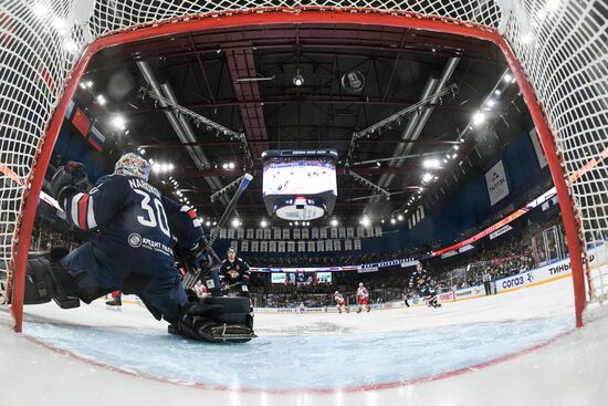 Russia Ice Hockey Kontinental League Metallurg - Lokomotiv