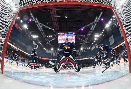 Russia Ice Hockey Kontinental League Metallurg - Lokomotiv