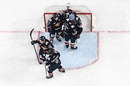 Russia Ice Hockey Kontinental League Metallurg - Lokomotiv