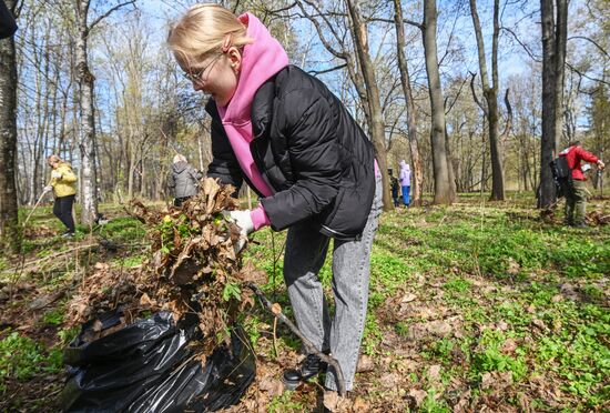 Russia Spring Season Clean Up Campaign