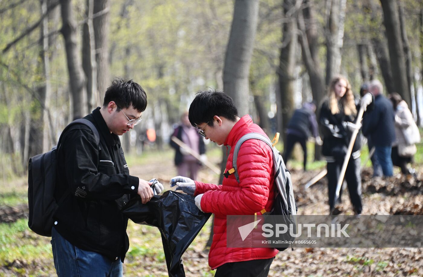 Russia Spring Season Clean Up Campaign