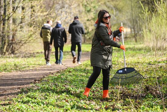 Russia Spring Season Clean Up Campaign