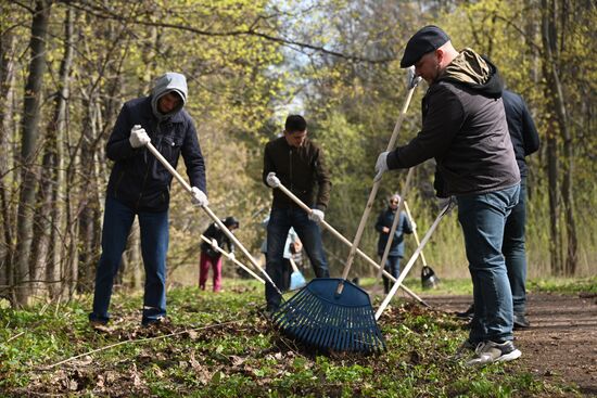 Russia Spring Season Clean Up Campaign