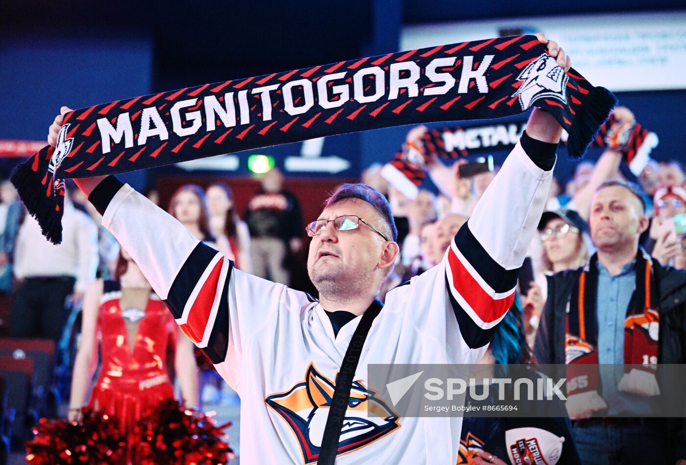 Russia Ice Hockey Kontinental League Metallurg - Lokomotiv