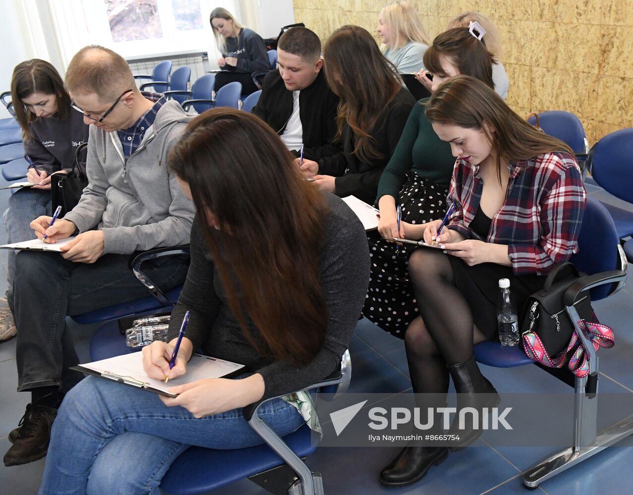 Russia Total Dictation Language Test