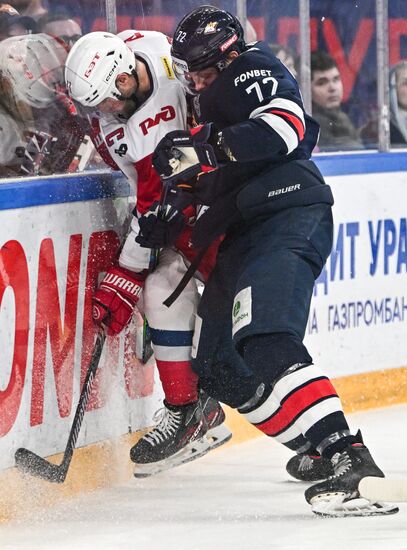 Russia Ice Hockey Kontinental League Metallurg - Lokomotiv