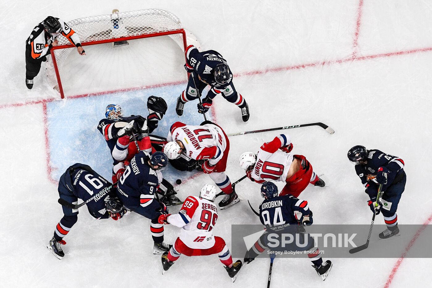 Russia Ice Hockey Kontinental League Metallurg - Lokomotiv