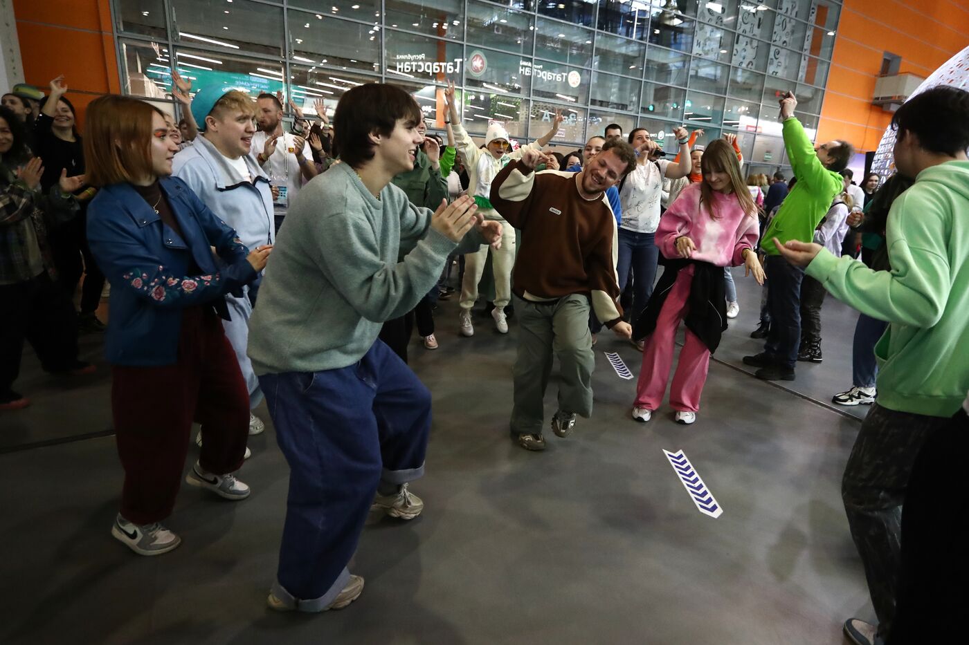 RUSSIA EXPO. Dance flashmob