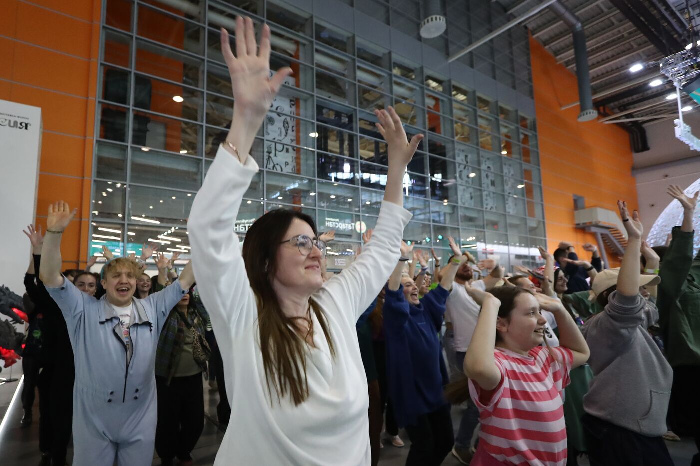 RUSSIA EXPO. Dance flashmob