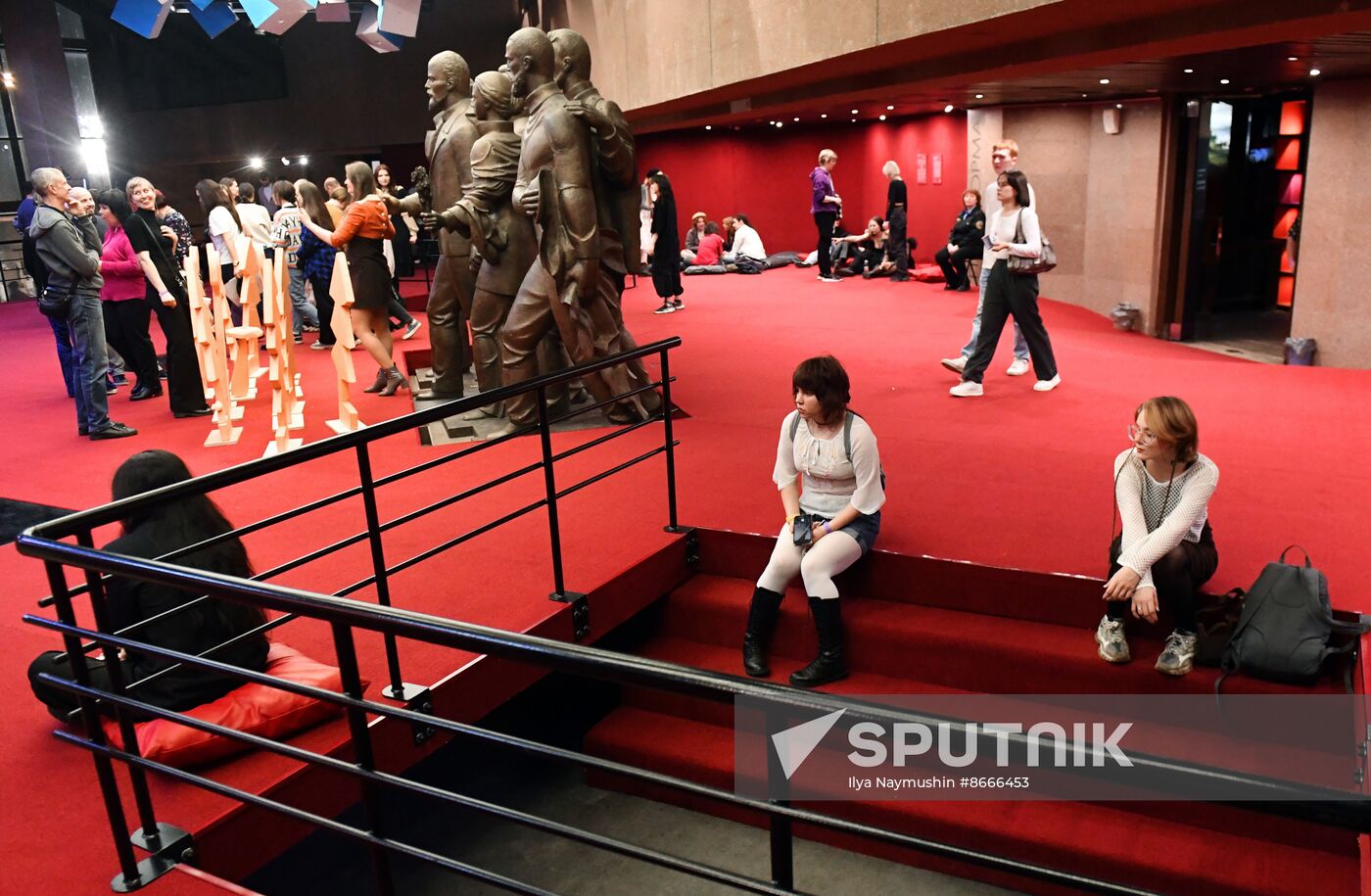 Russia Museum Night
