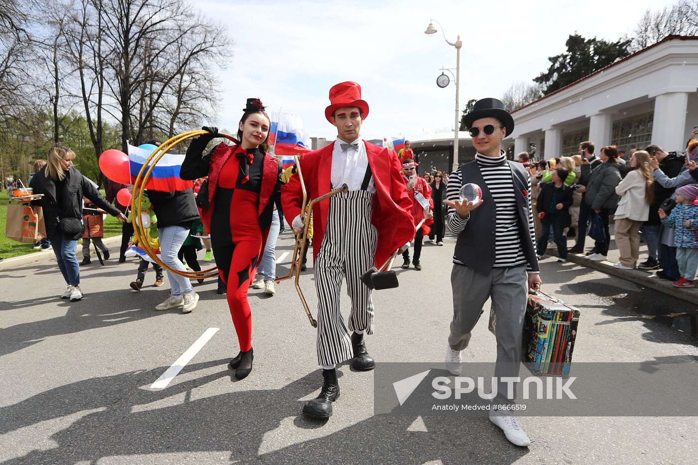 Russia EXPO. Circus Art March