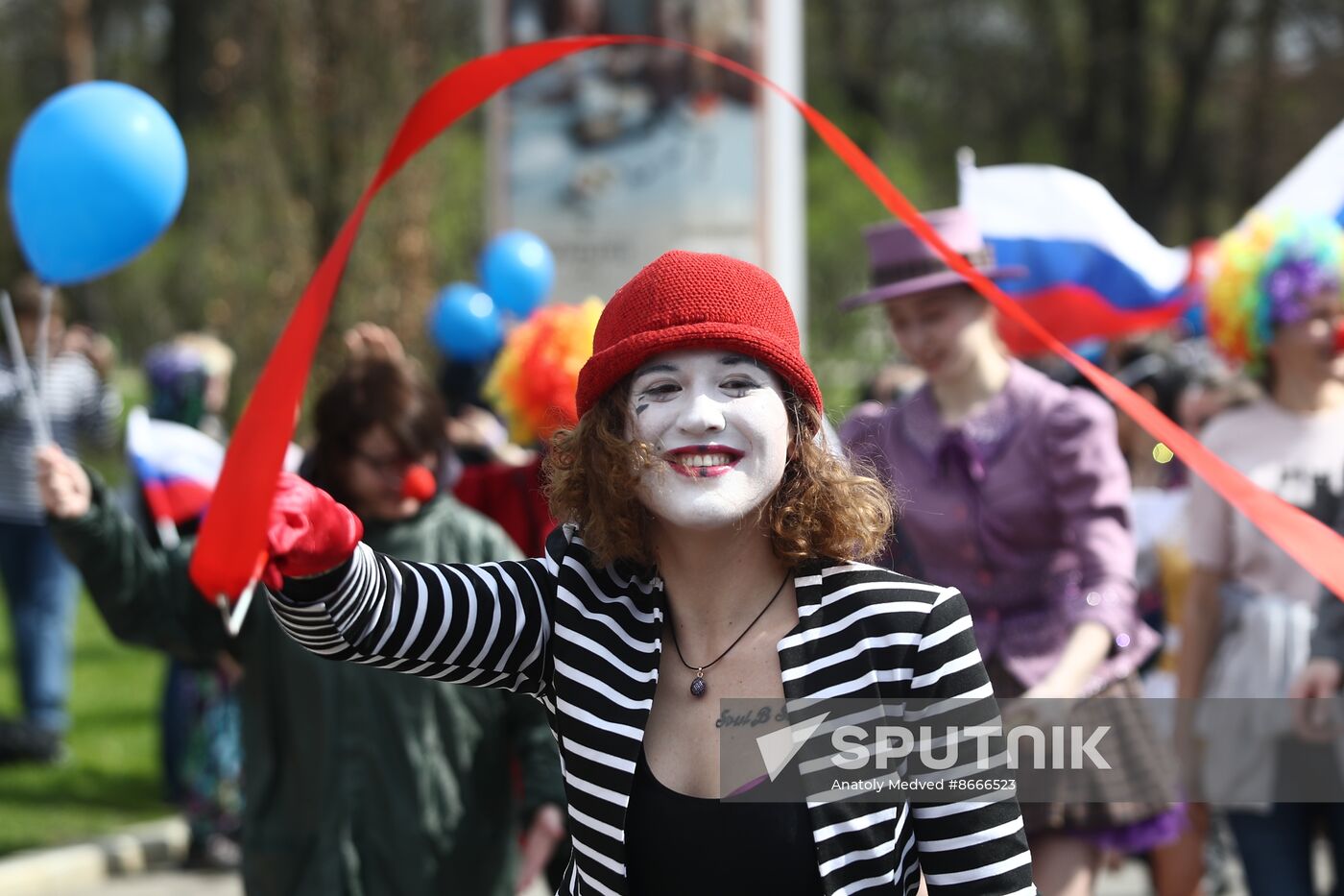 Russia EXPO. Circus Art March
