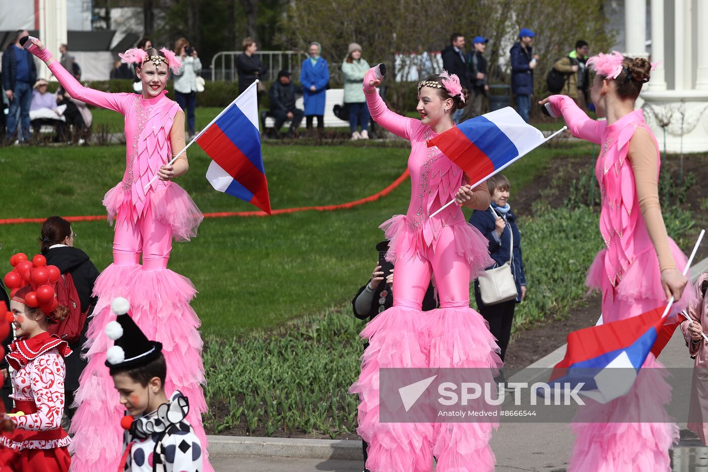Russia EXPO. Circus Art March