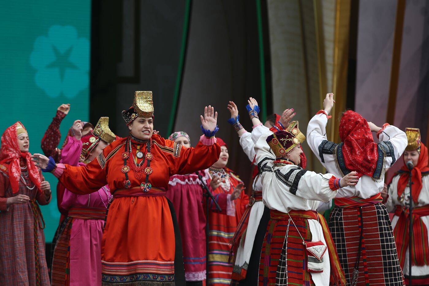 Russia EXPO. Folk open-air parties with Russia's Round Dances