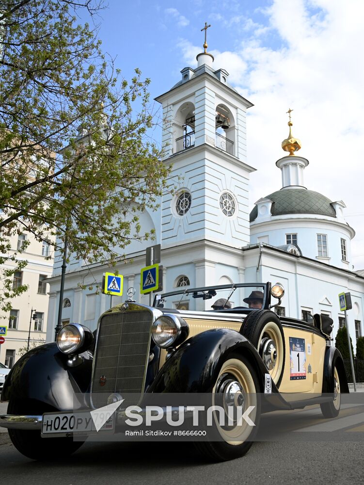 Russia Retro Cars Rally