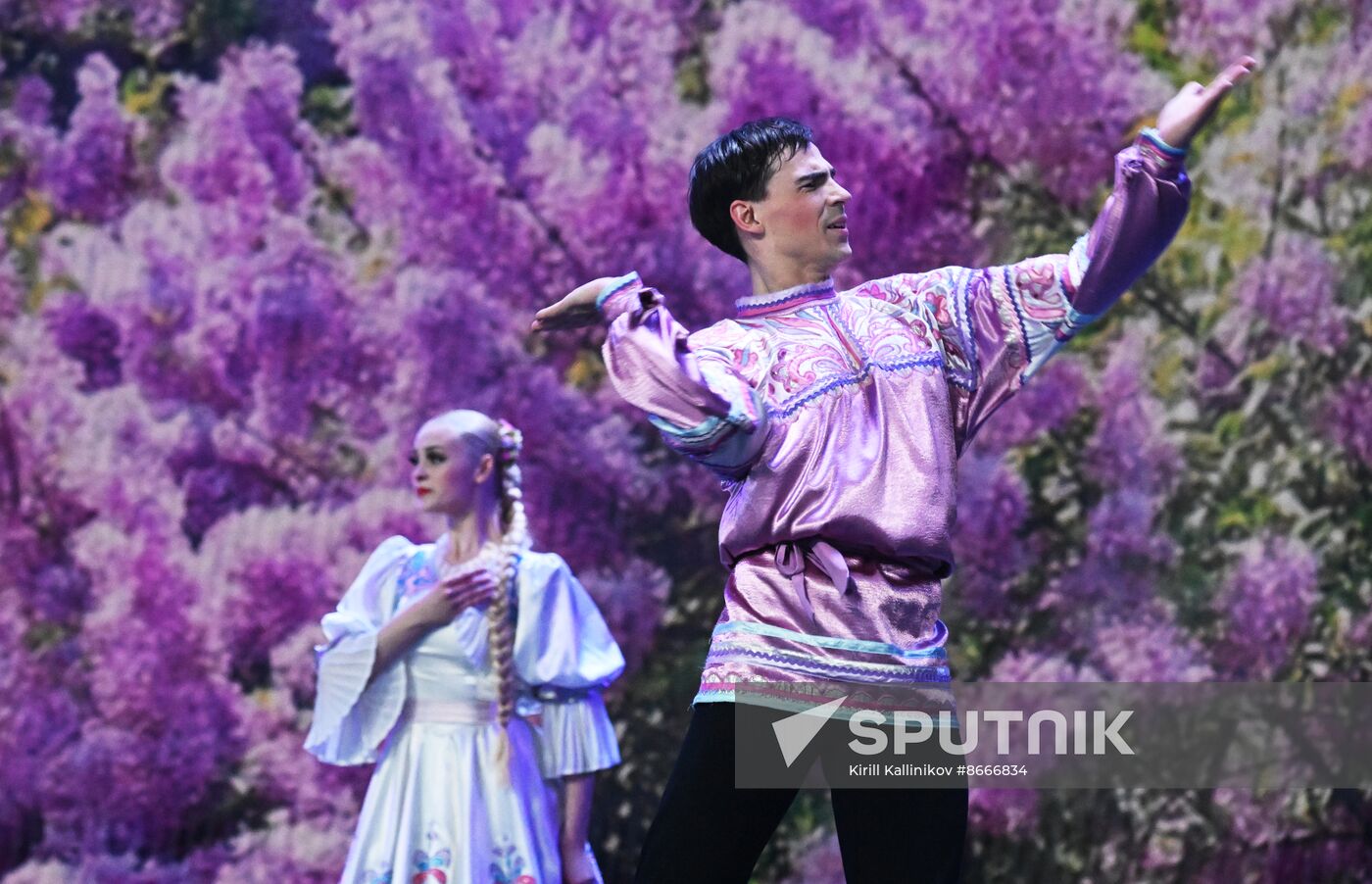 Russia Folk Dance Ensemble