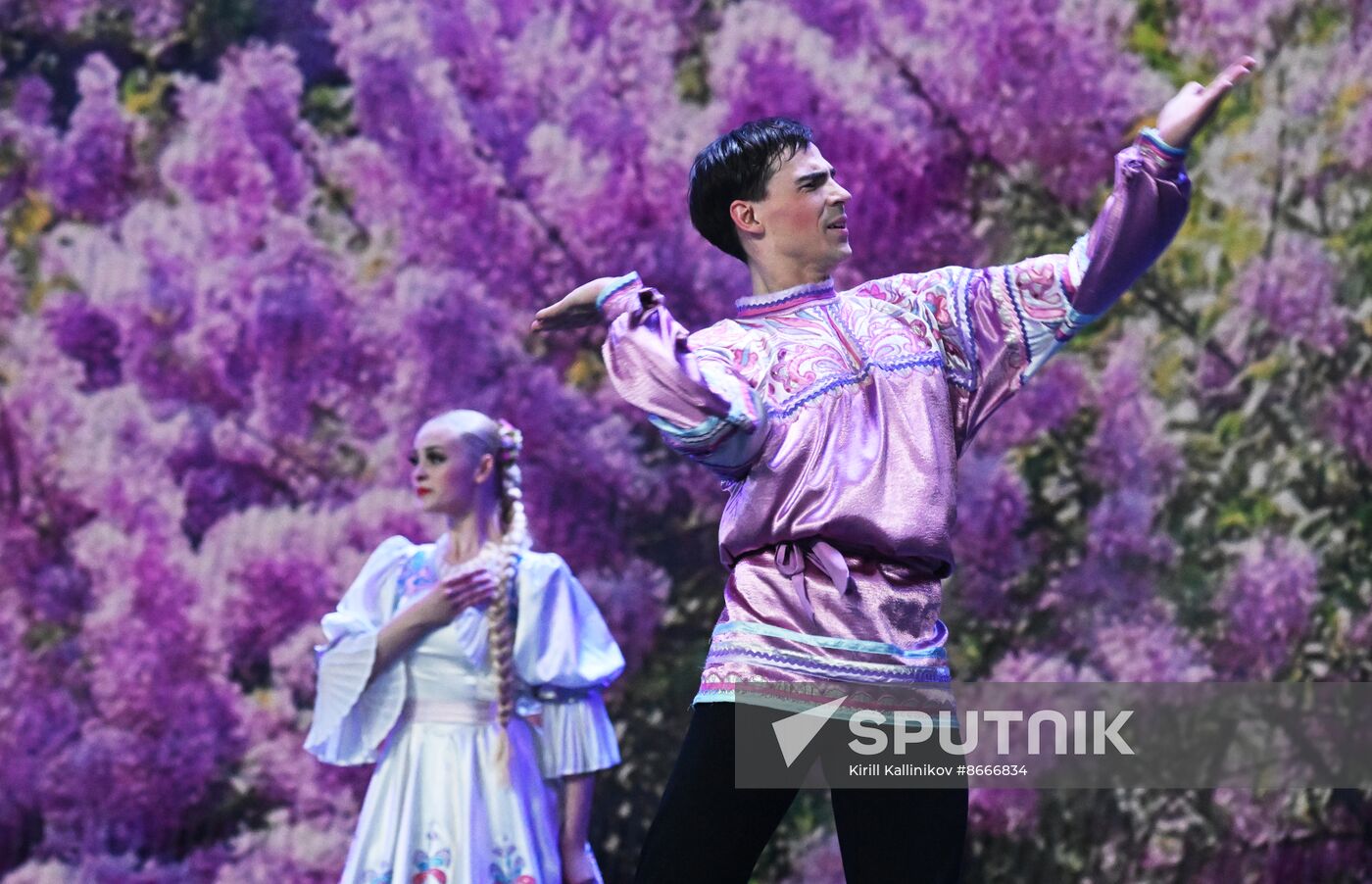 Russia Folk Dance Ensemble