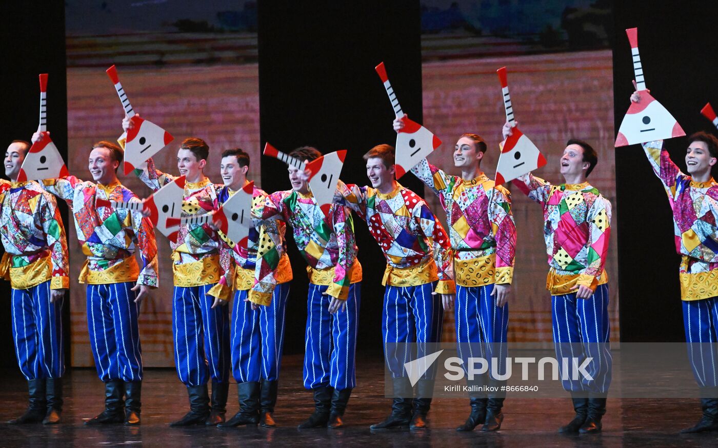 Russia Folk Dance Ensemble