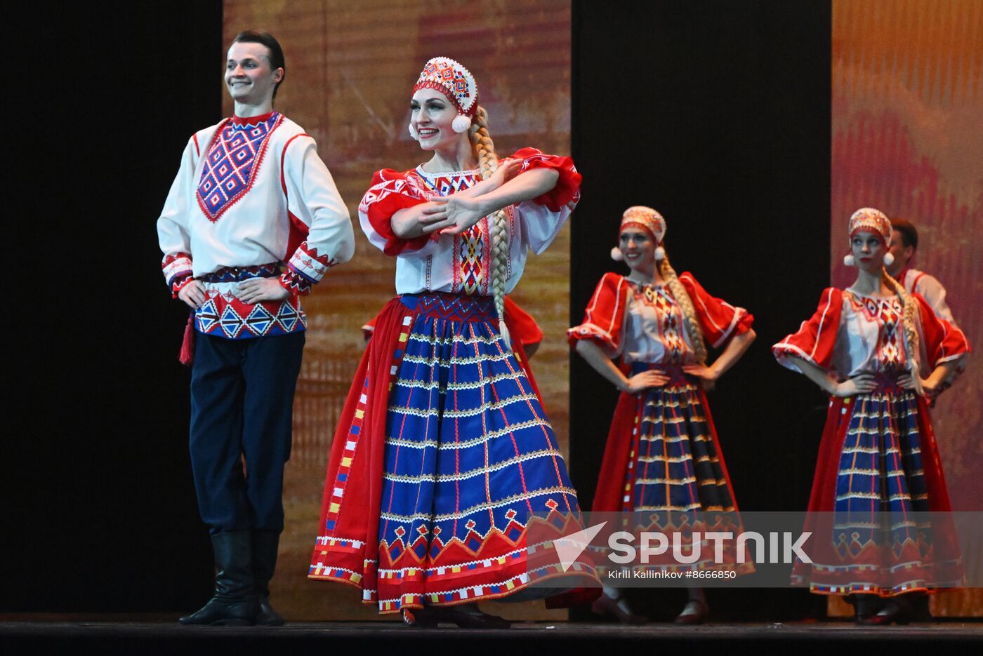 Russia Folk Dance Ensemble