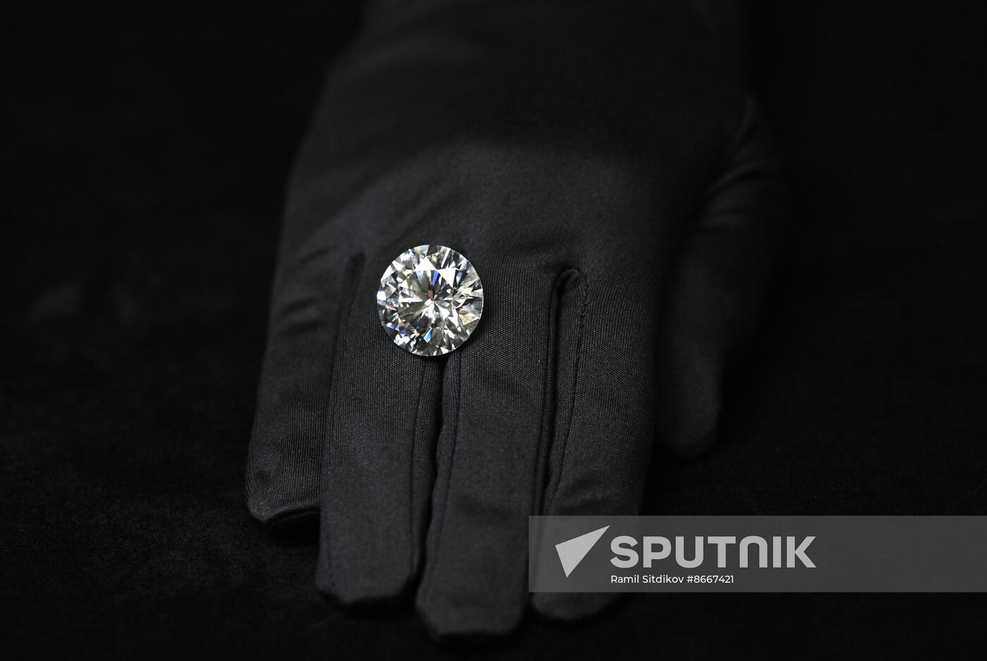 Russia Diamond Auction Preview