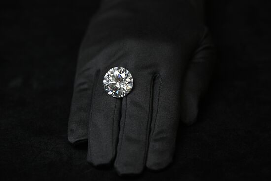 Russia Diamond Auction Preview