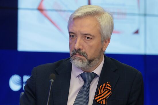 Russia St George's Ribbon Campaign News Conference