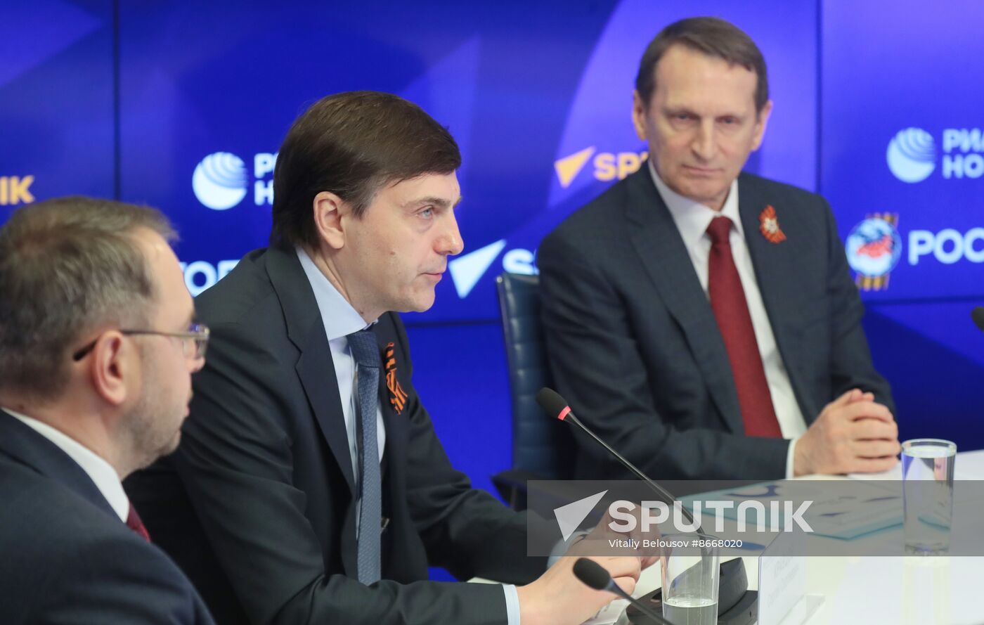 Russia St George's Ribbon Campaign News Conference