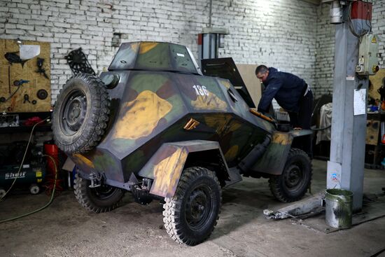 Russia WWII Military Equipment Workshop