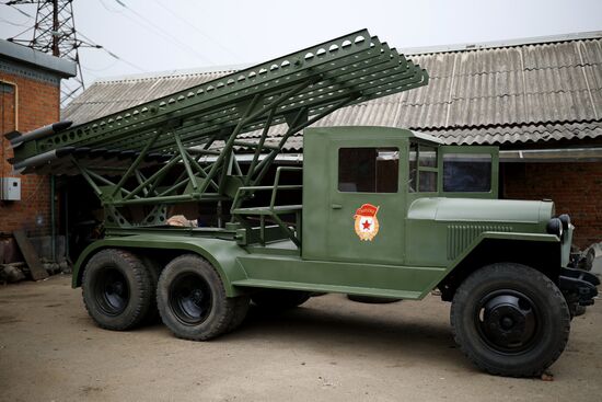 Russia WWII Military Equipment Workshop