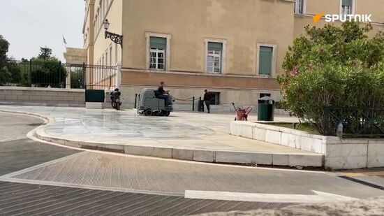 African dust settles into the lower atmosphere in Athens 