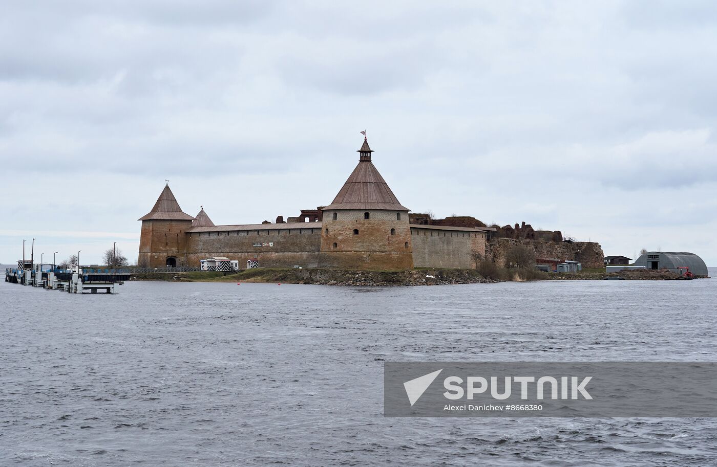 Russia Museums Tourist Season