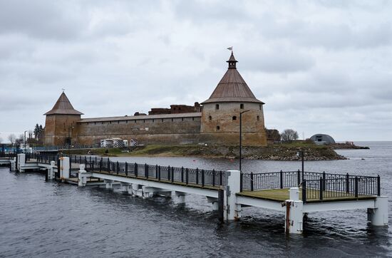 Russia Museums Tourist Season