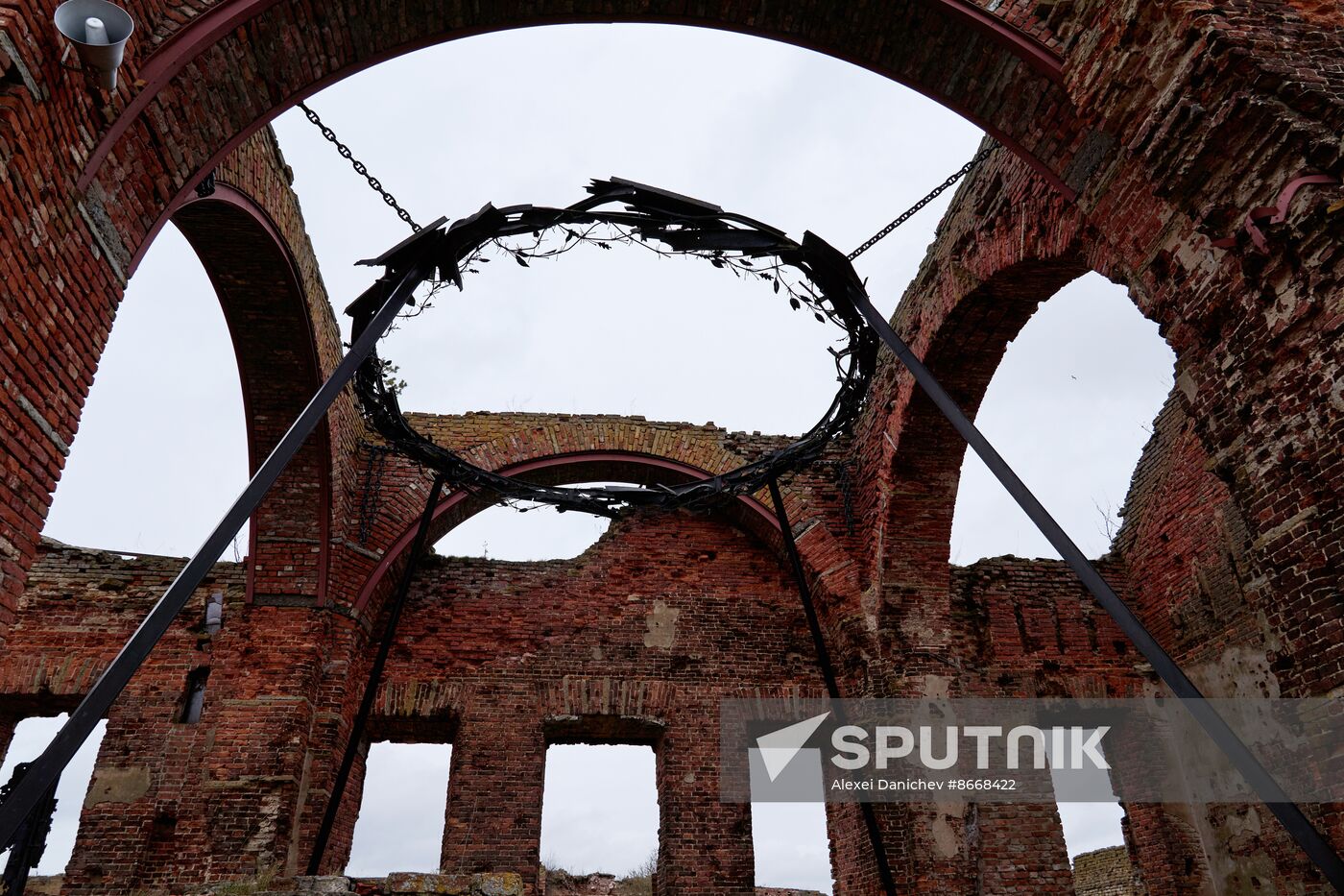 Russia Museums Tourist Season