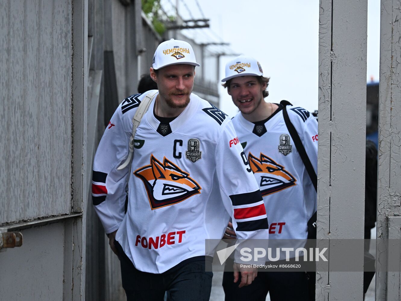 Russia Ice Hockey Kontinental League Metallurg Arrival