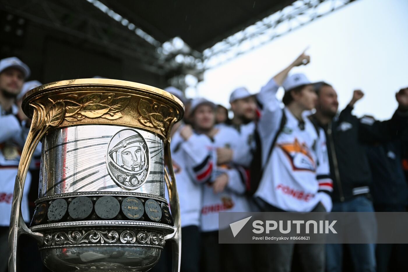 Russia Ice Hockey Kontinental League Metallurg Arrival