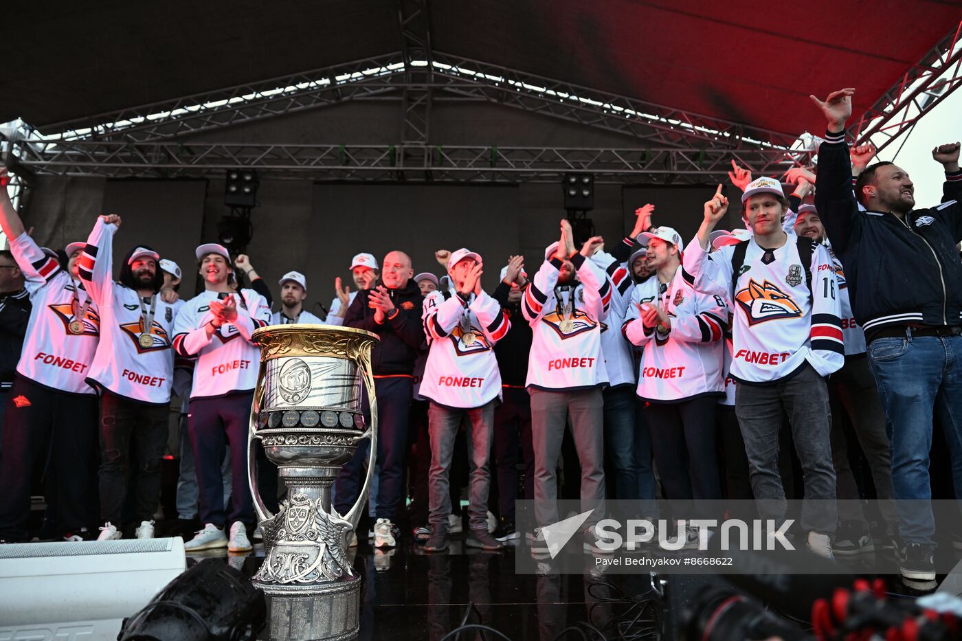 Russia Ice Hockey Kontinental League Metallurg Arrival
