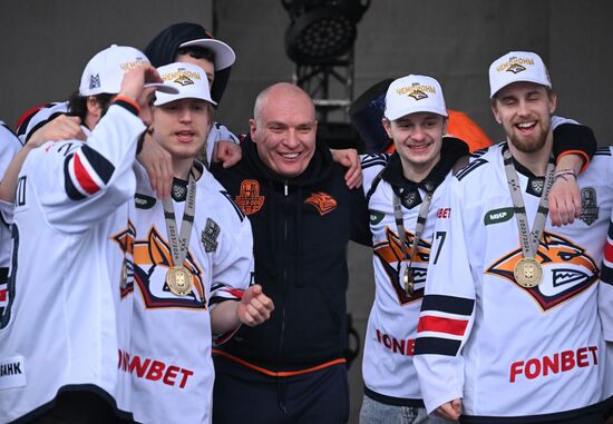 Russia Ice Hockey Kontinental League Metallurg Arrival